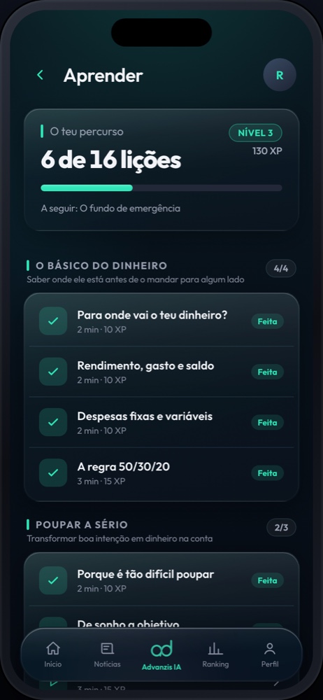 Ecrã das lições: percurso, nível, XP e as lições já feitas.